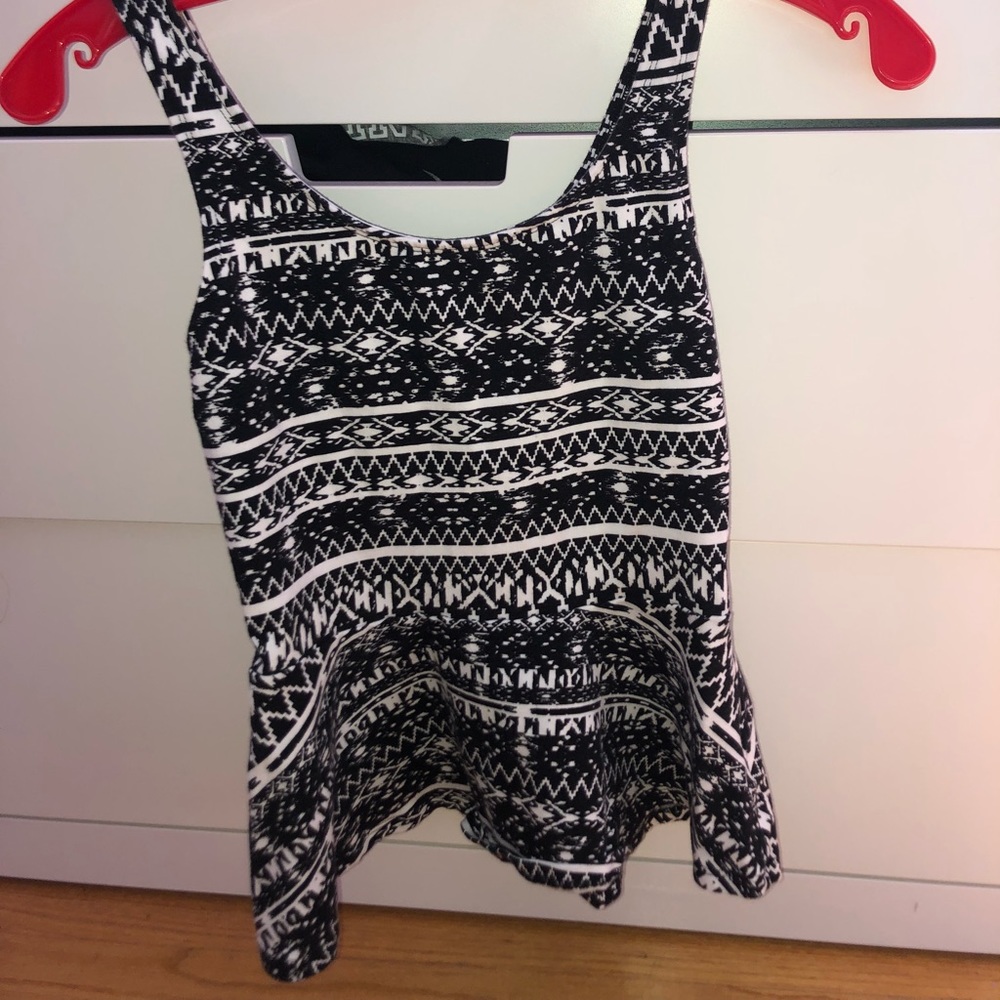 Black & White express shirt